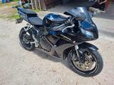 Honda CBR 1000 RR SC57 - HONDA CBR 1000 RR SC57