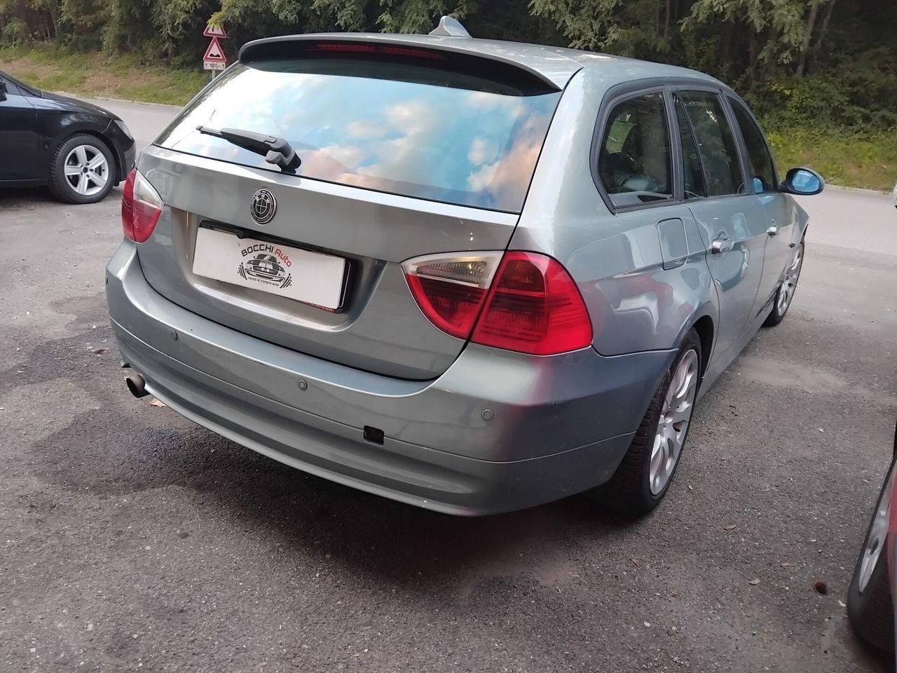 BMW 320 2007 — photo 5