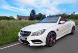 Mercedes-Benz E 300 Cabrio AMG 19" COMAND LED 360° DISTRONIC - Mercedes-Benz E 300 mit Benzin-Antrieb: Cabrio