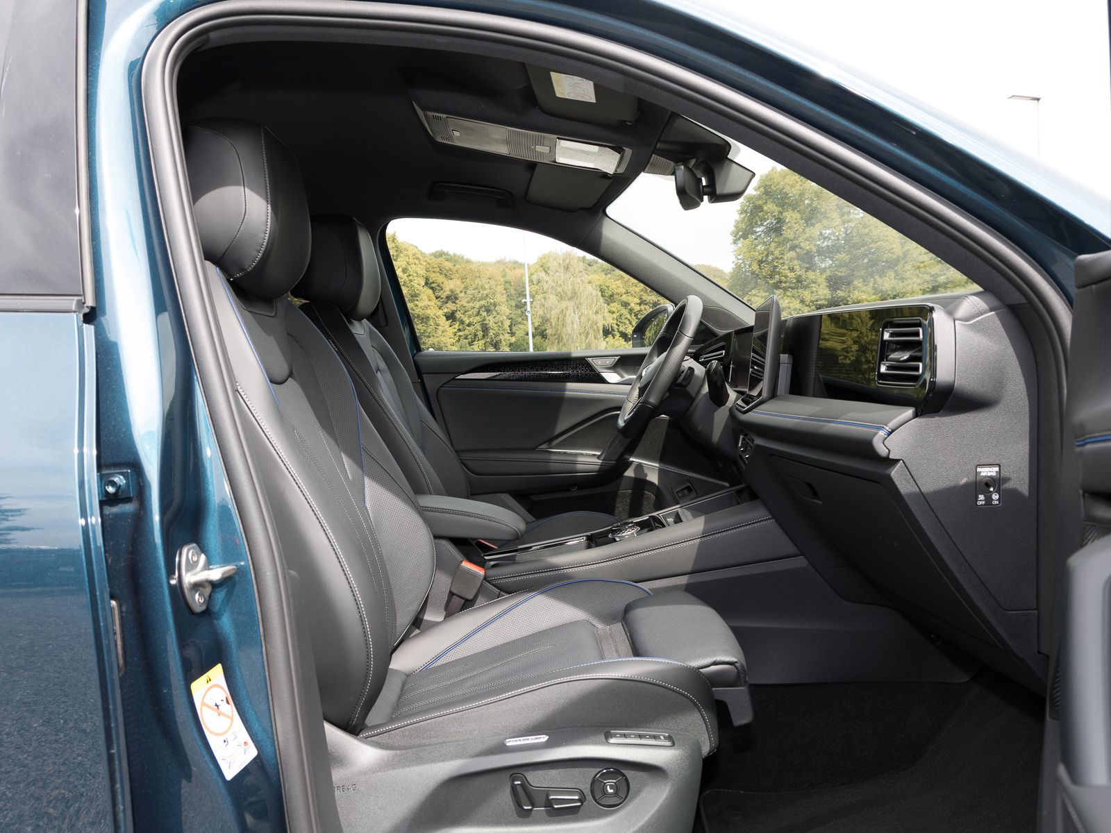Volkswagen Tiguan 1.5 TSI eHybrid 200 kW R-Line BlackStyle imagem 3