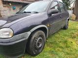 Opel Corsa B 1,4 Viva  4-türig Tüv 1 Jahr ... - Opel Corsa: B Viva