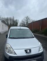 Peugeot Partner - gebrauchte Peugeot Partner aus dem Jahr 2009