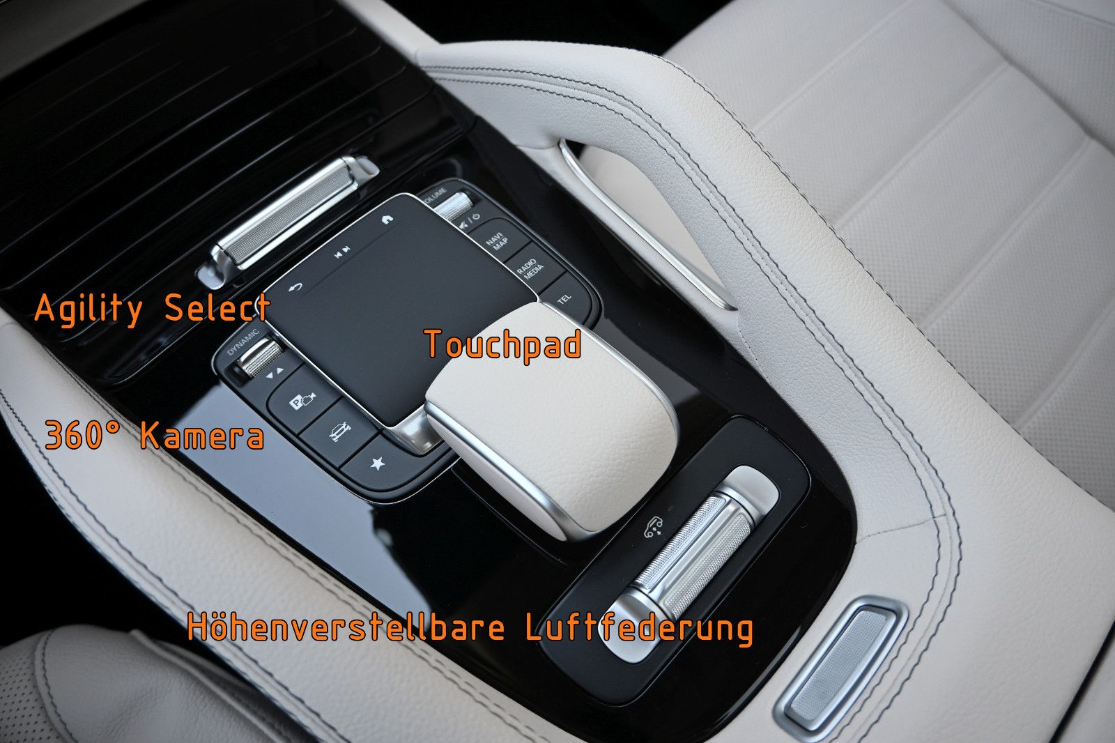 Fahrzeugabbildung Mercedes-Benz GLS 450 d 4MAT. °AHK°PREMIUM PLUS°STANDHEIZUNG°