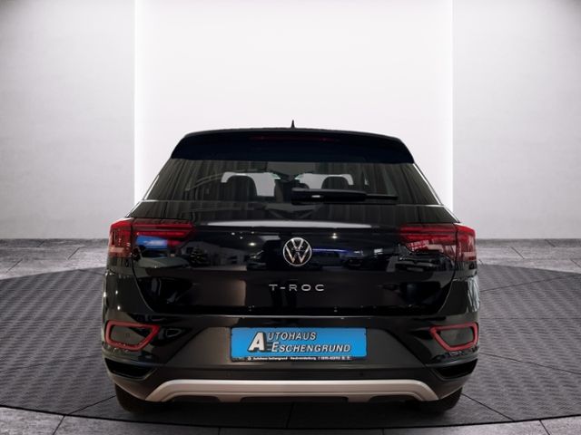Fahrzeugabbildung Volkswagen T-ROC 1.5 TSI DSG GOAL AHK NAVI KAMERA