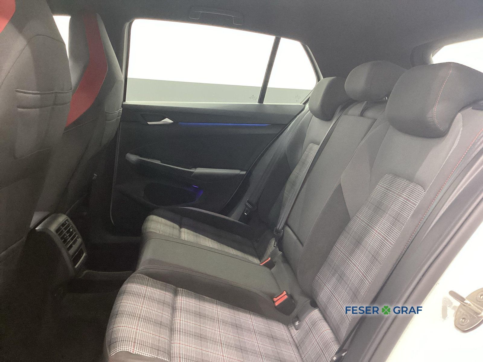 Volkswagen Golf - Bild 8