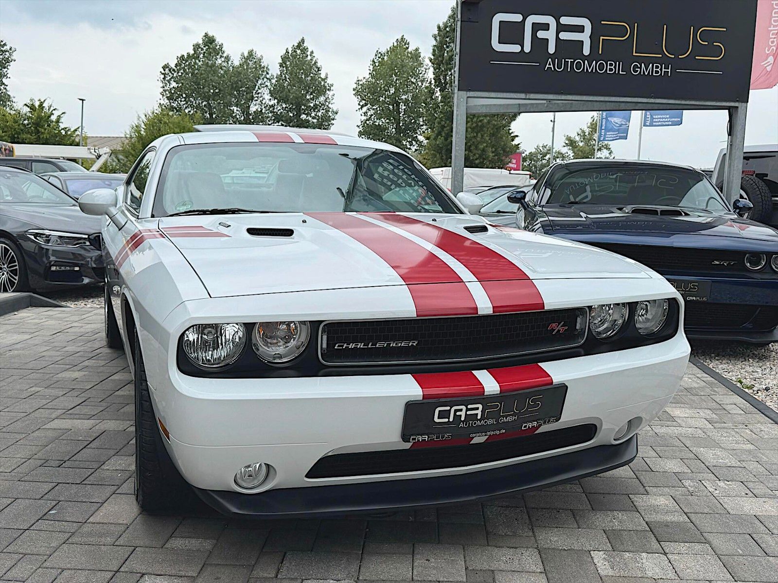 Fahrzeugabbildung Dodge Challenger 5.7 V8 HEMI R/T Sport Original 18tkm!
