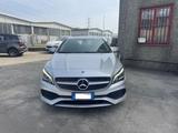 Mercedes-Benz MERCEDES-BENZ CLA 220 d Automatic Premium AMG - Mercedes-Benz CLA 220: Silber