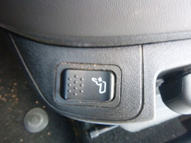 Fahrzeugabbildung Fiat Tipo 1,4 T-Jet Kombi S-Design >NAV/KAM/PDC/Sitzh