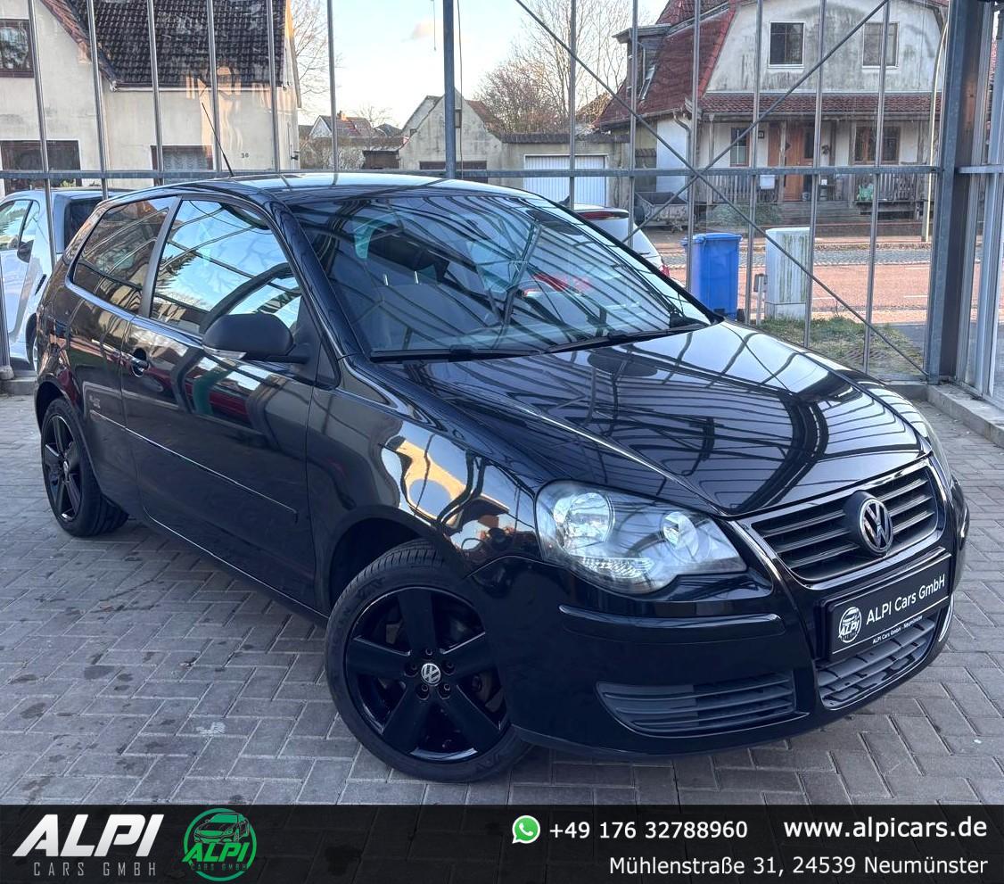 Volkswagen Polo 1.2 Black Edition *TÜV NEU/8-fach bereift*