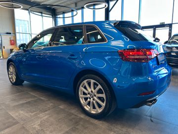 Audi A3 *KEYLESS*PANO*ALCANTARA*ACC*StdHZ*2-ZONEN*AHK