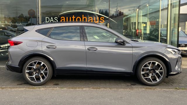 Fahrzeugabbildung Cupra Formentor 2.0 TSI VZ 333 PS , 4Drive , PANO, LED