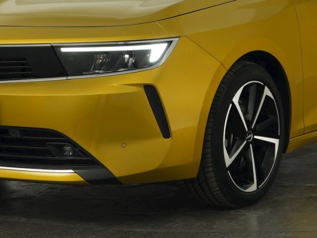 Astra L LIM BUSINESS ELEGANCE PHEV AT+LED+NAVI+R