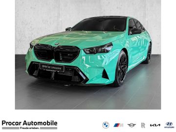 BMW Leasingangebot: BMW M5 Limousine Limousine * Bowers & Wilkins Sound 