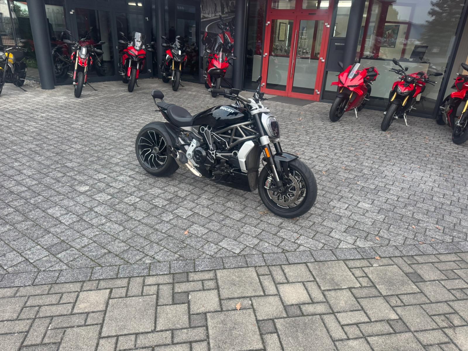 Ducati X-Diavel S