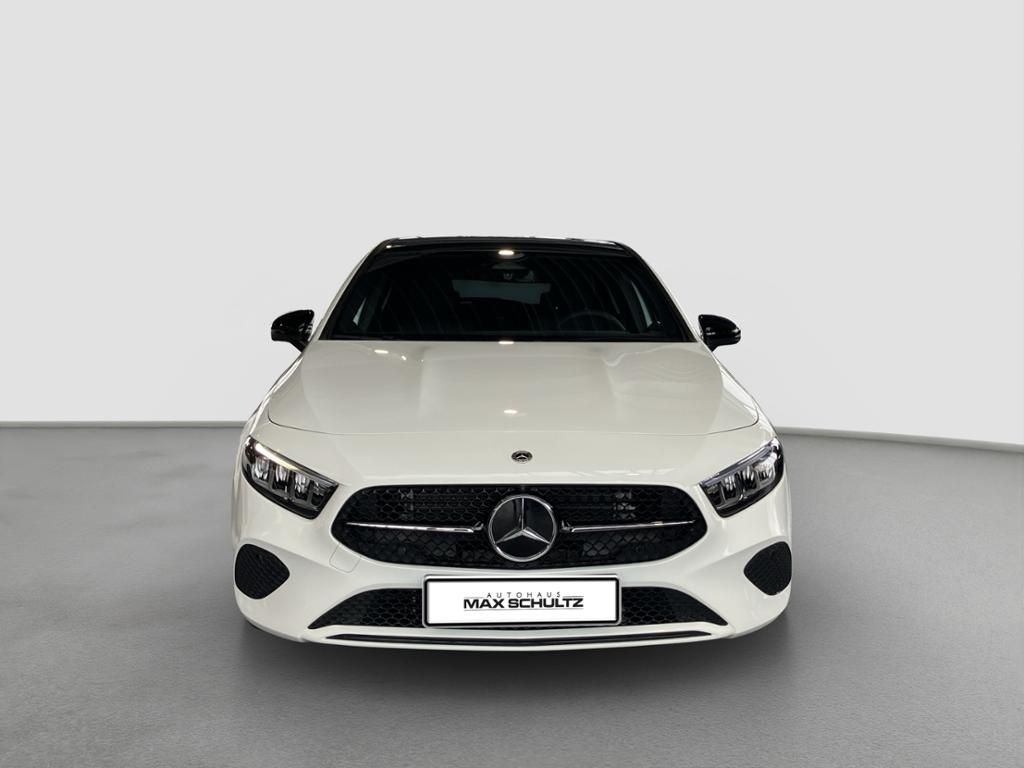 Fahrzeugabbildung Mercedes-Benz A 180 Progressive*Night*LED*Distronic*ParkP*360°