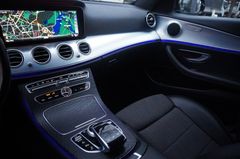 Fahrzeugabbildung Mercedes-Benz E 300 e Lim. Avantgarde 360-Kam Navi LED SHZ SD