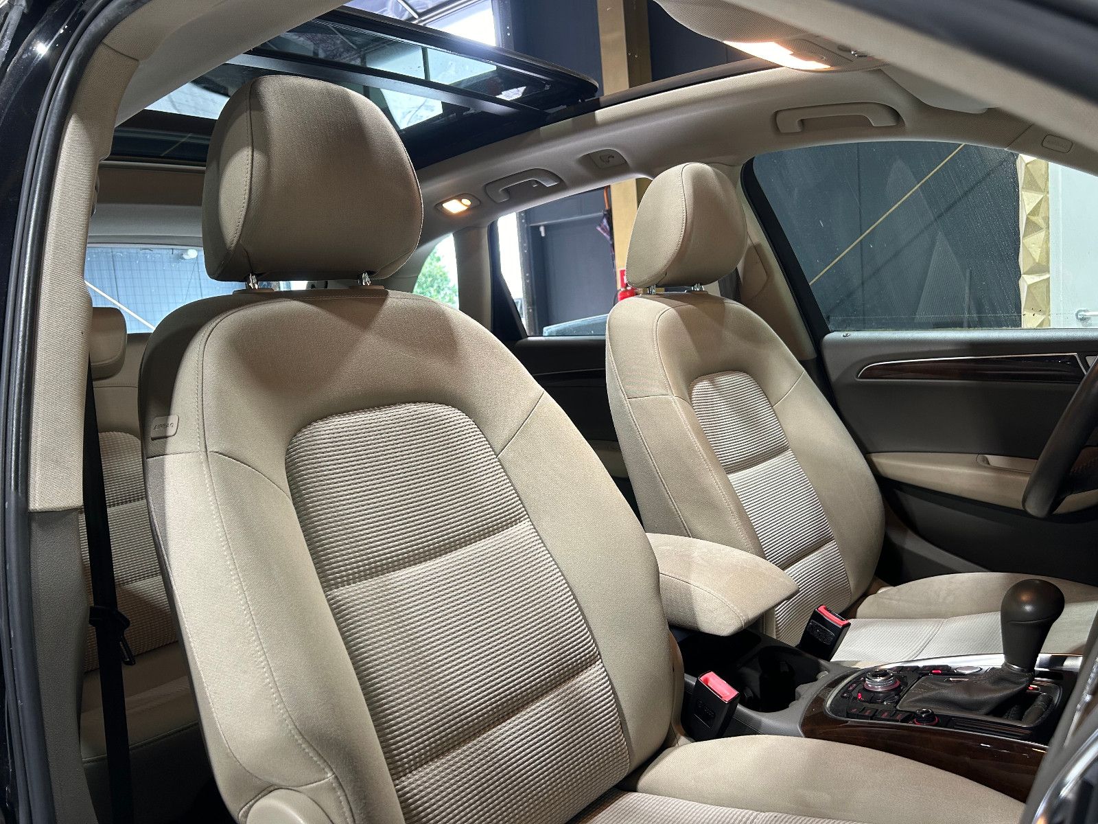 Fahrzeugabbildung Audi Q5 2.0 TDI  quattro/PANO/NAVI/AHK/SHZ/KLIMA/2.HA