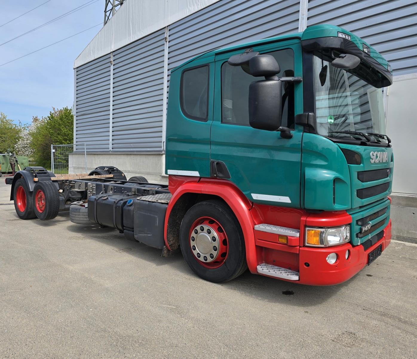 Scania P410 Kässbohrer Tüv
