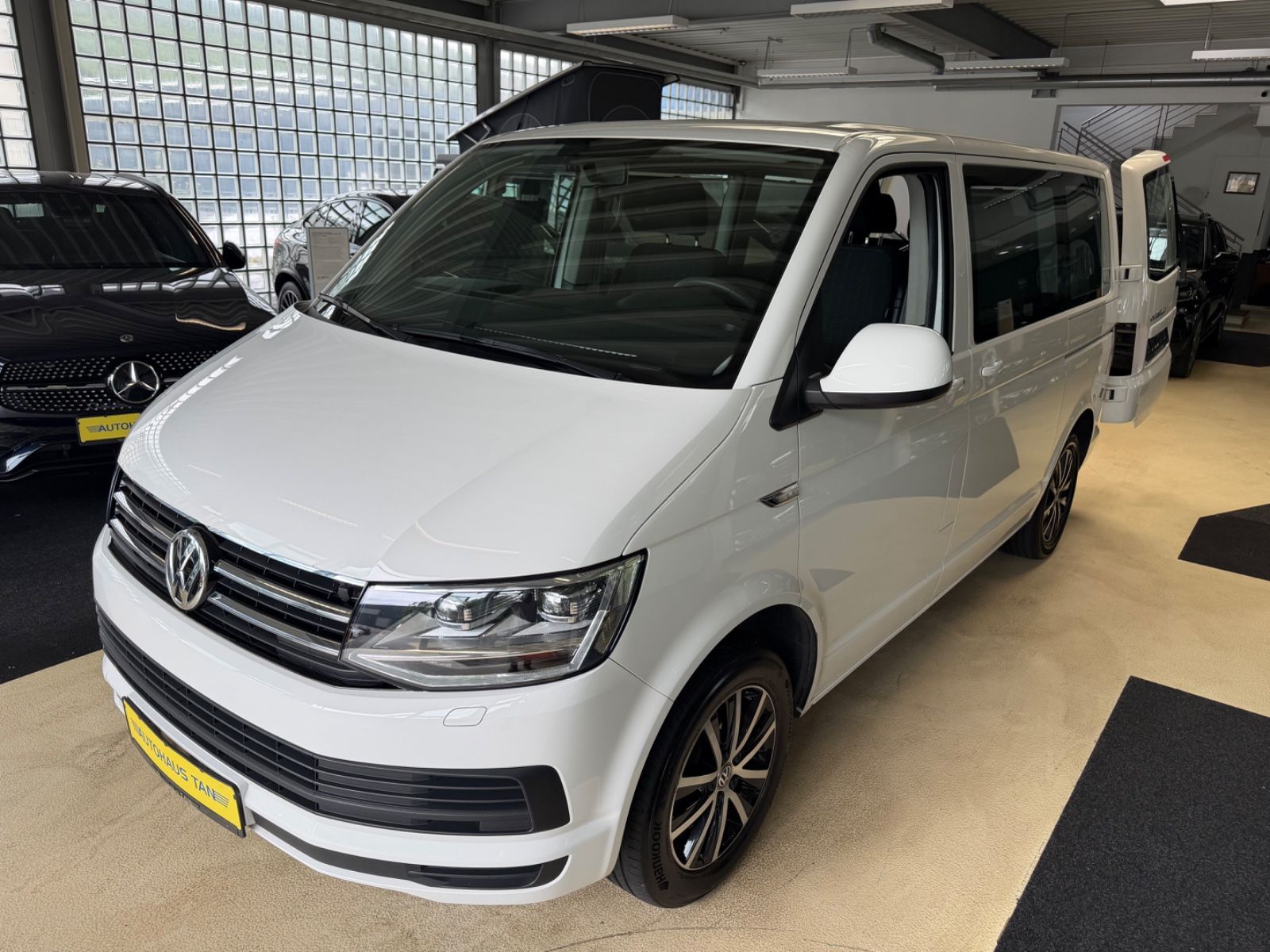 Fahrzeugabbildung Volkswagen T6 Caravelle Comfortline
