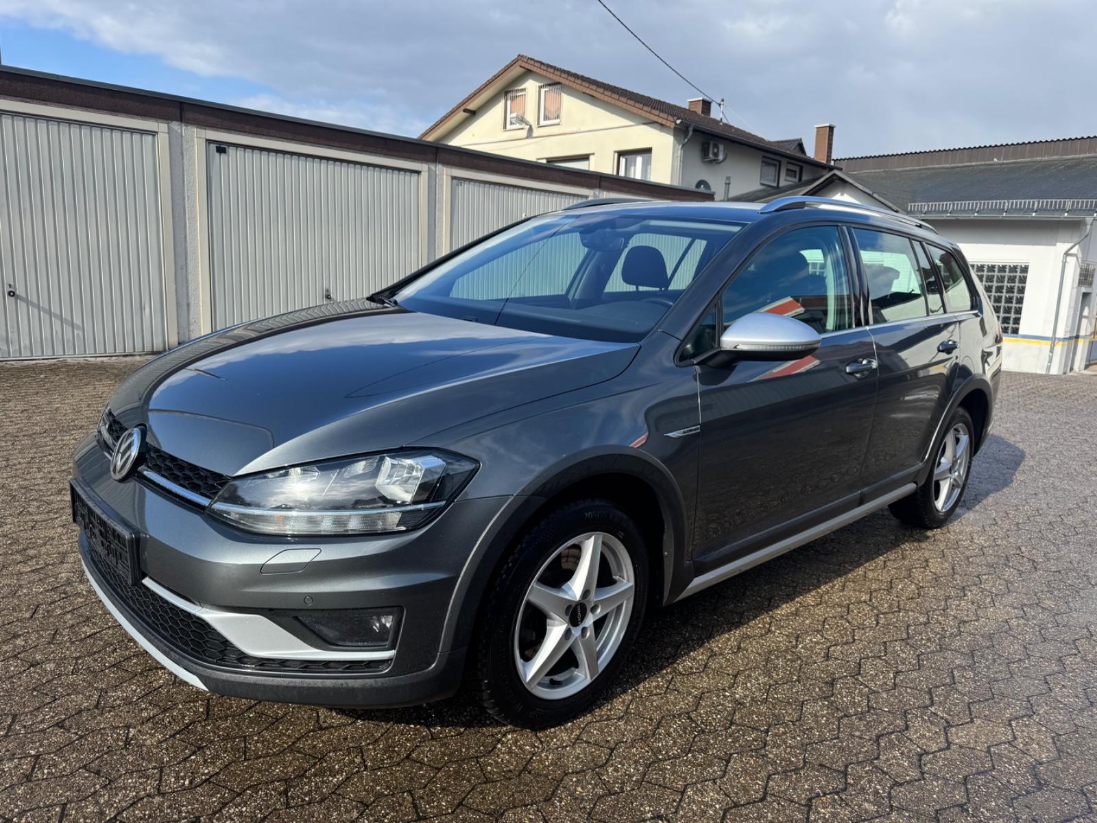 Volkswagen Golf VII Variant Alltrack BMT/Start-Stopp 4Motio