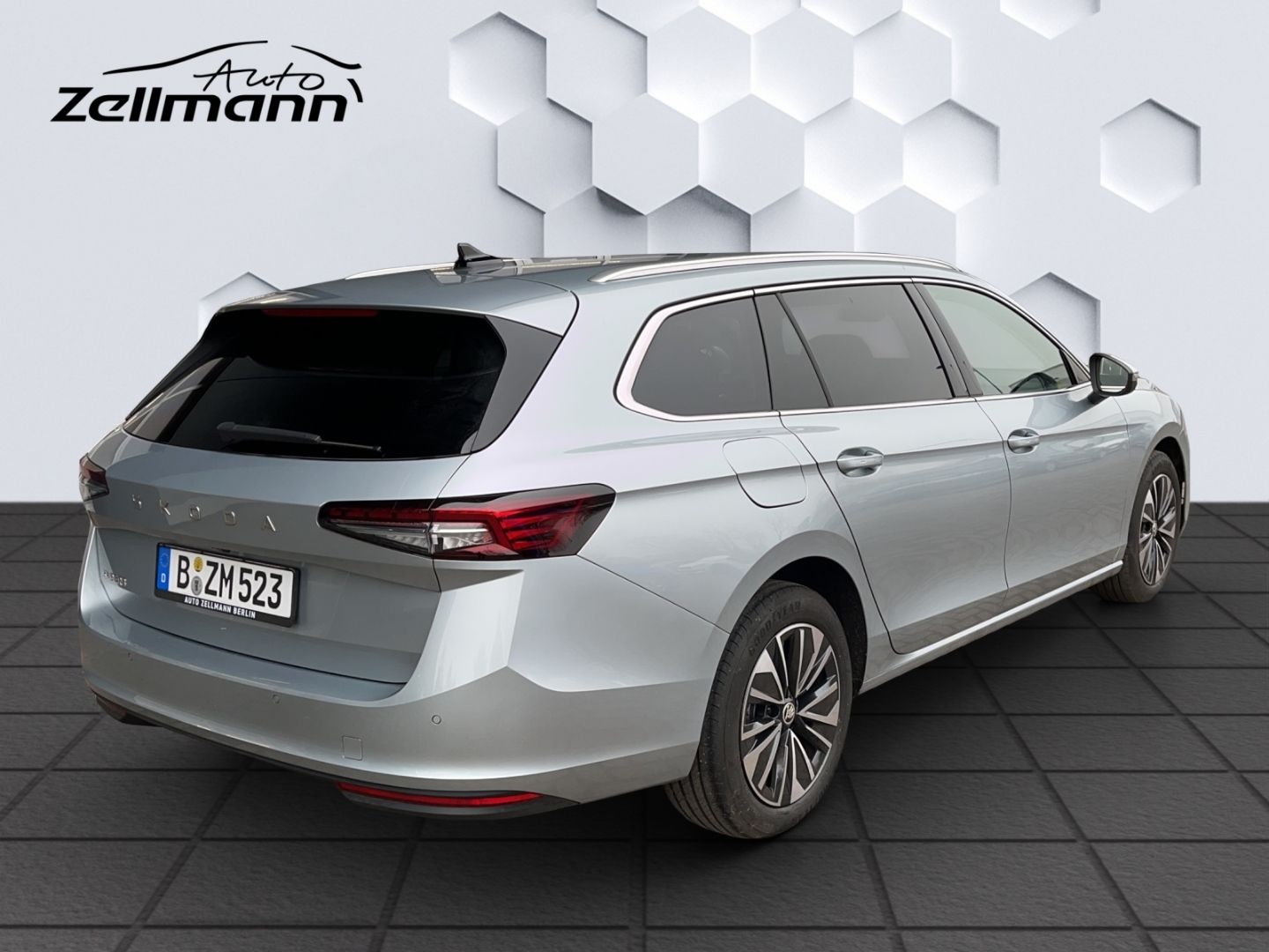 Superb Combi 2.0 TDI 110kW Selection 110 kW 7 Ga