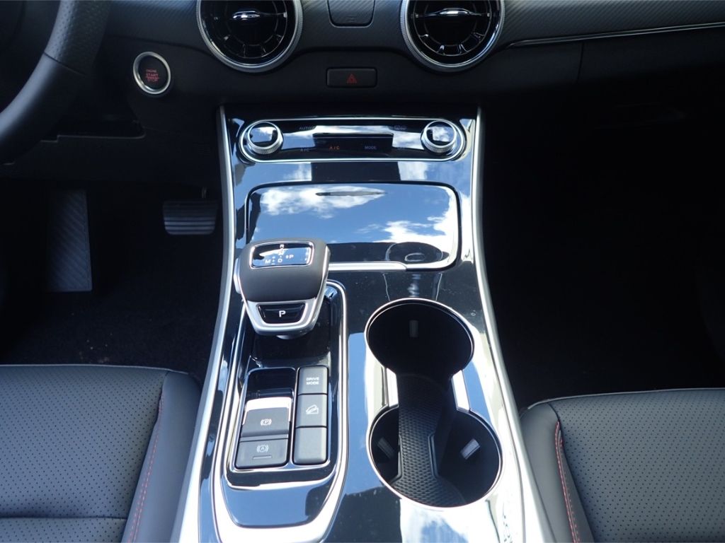 Fahrzeugabbildung DFSK Forthing 5 1.5 PanoD 360Cam SHZ WIFI Totwinkel e