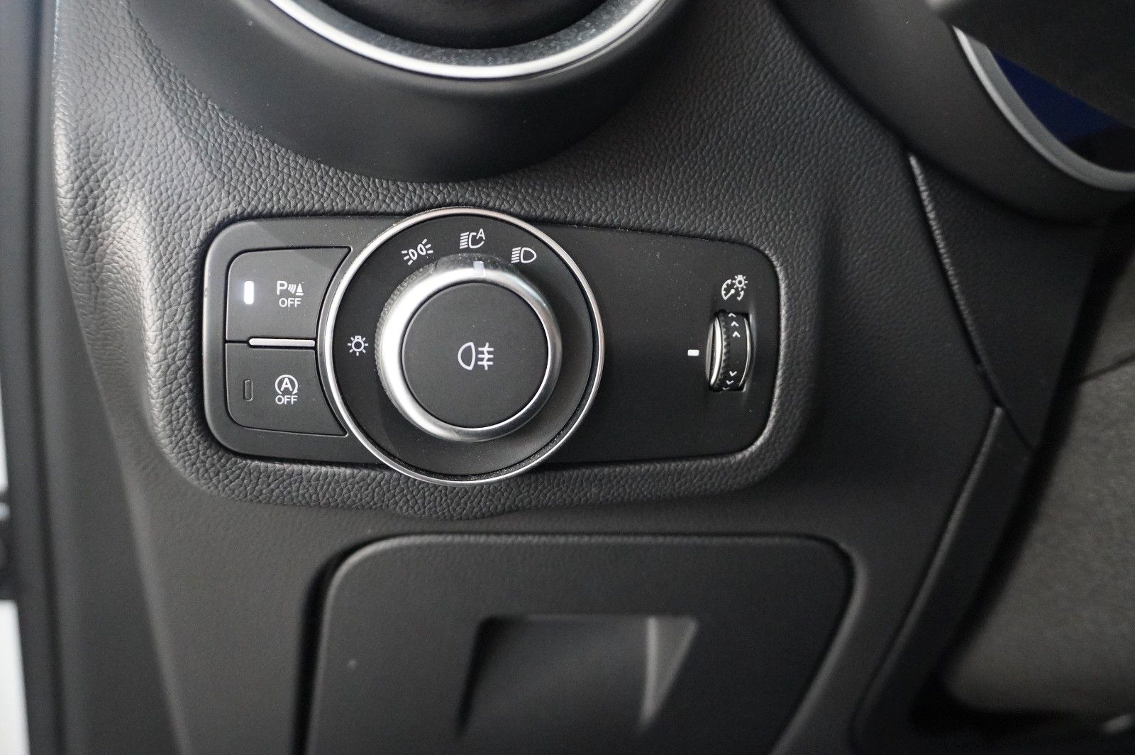 Fahrzeugabbildung Alfa Romeo Stelvio 2.2D VELOCE Q4 NAVI/LED/KAMERA/MATRIX/SH
