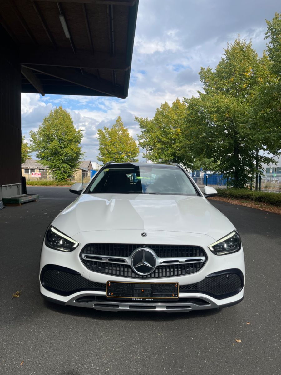 Mercedes-Benz C 220 C T-Modell C 220 d 4Matic All Terrain imagem 2