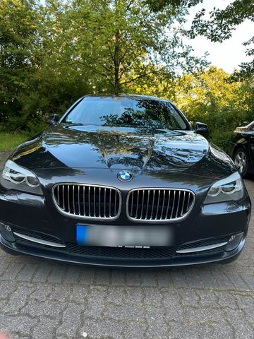 BMW F10 523i