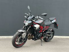 KAWASAKI Z 900 ABS mit 70 bzw. auf 35 kW 48 PS GEDROSSELT