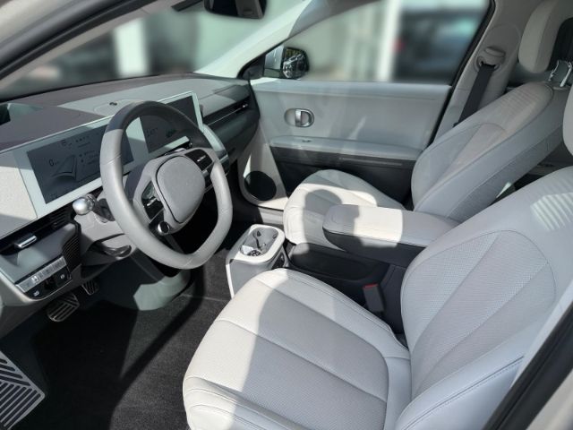 Fahrzeugabbildung Hyundai IONIQ 5 Uniq Elektro +KLIMA+LEDER+PDC+RFK+ACC+UV