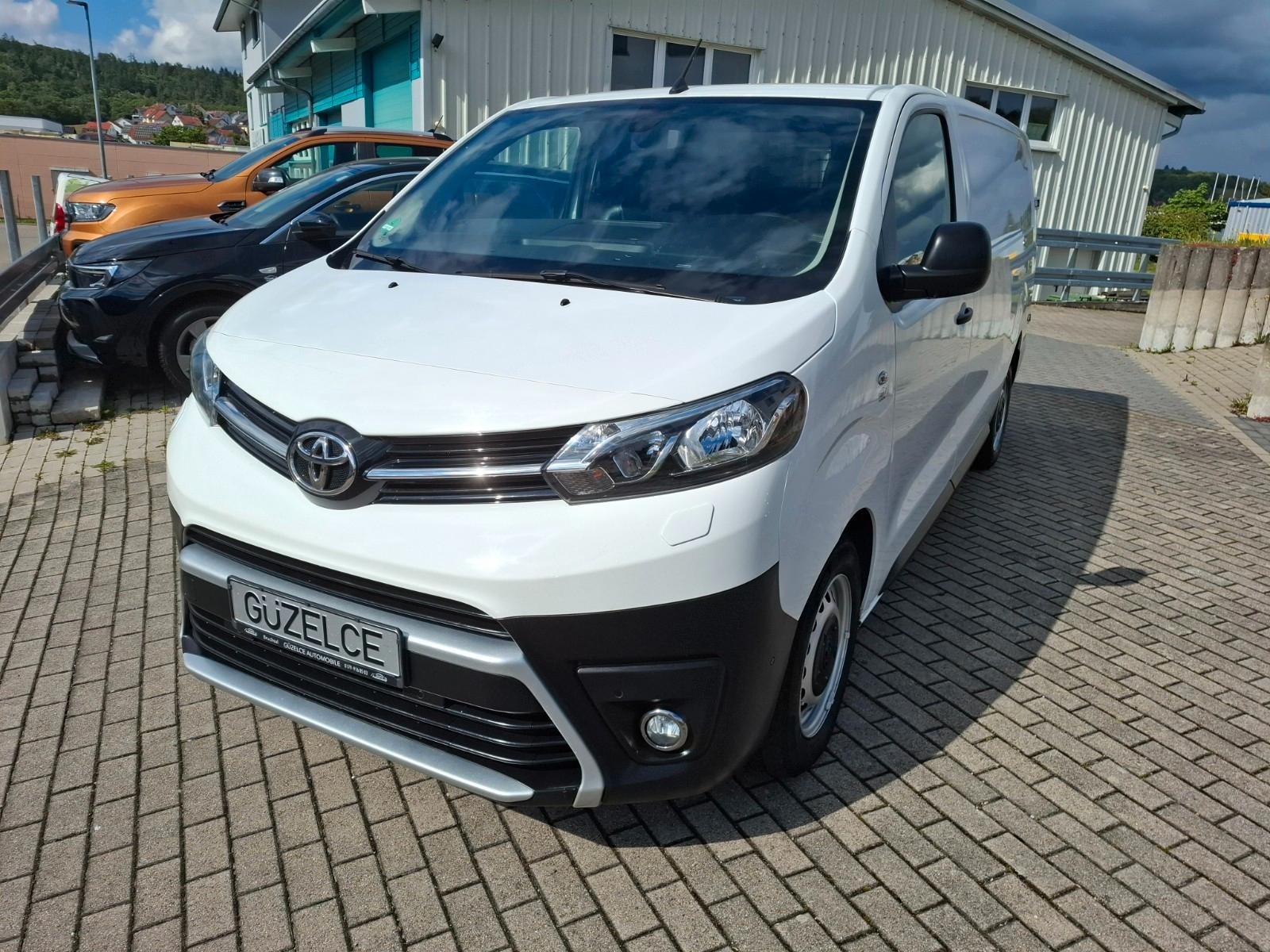 Toyota Proace 2.0D L2H1 Meister Kasten/AHK/ Rückfahrka