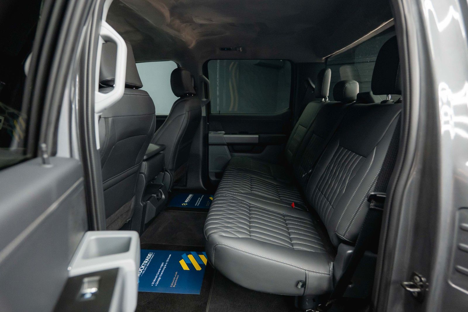 Fahrzeugabbildung Ford F150 5.0L V8 4x4 Offroad SuperCrew RAPTOR 19%