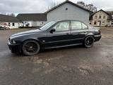 BMW E39 M5 - BMW M5: E39