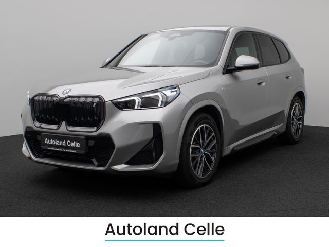 BMW iX1 xD30 M Sport Panorama Kamera DAB Komfort LED