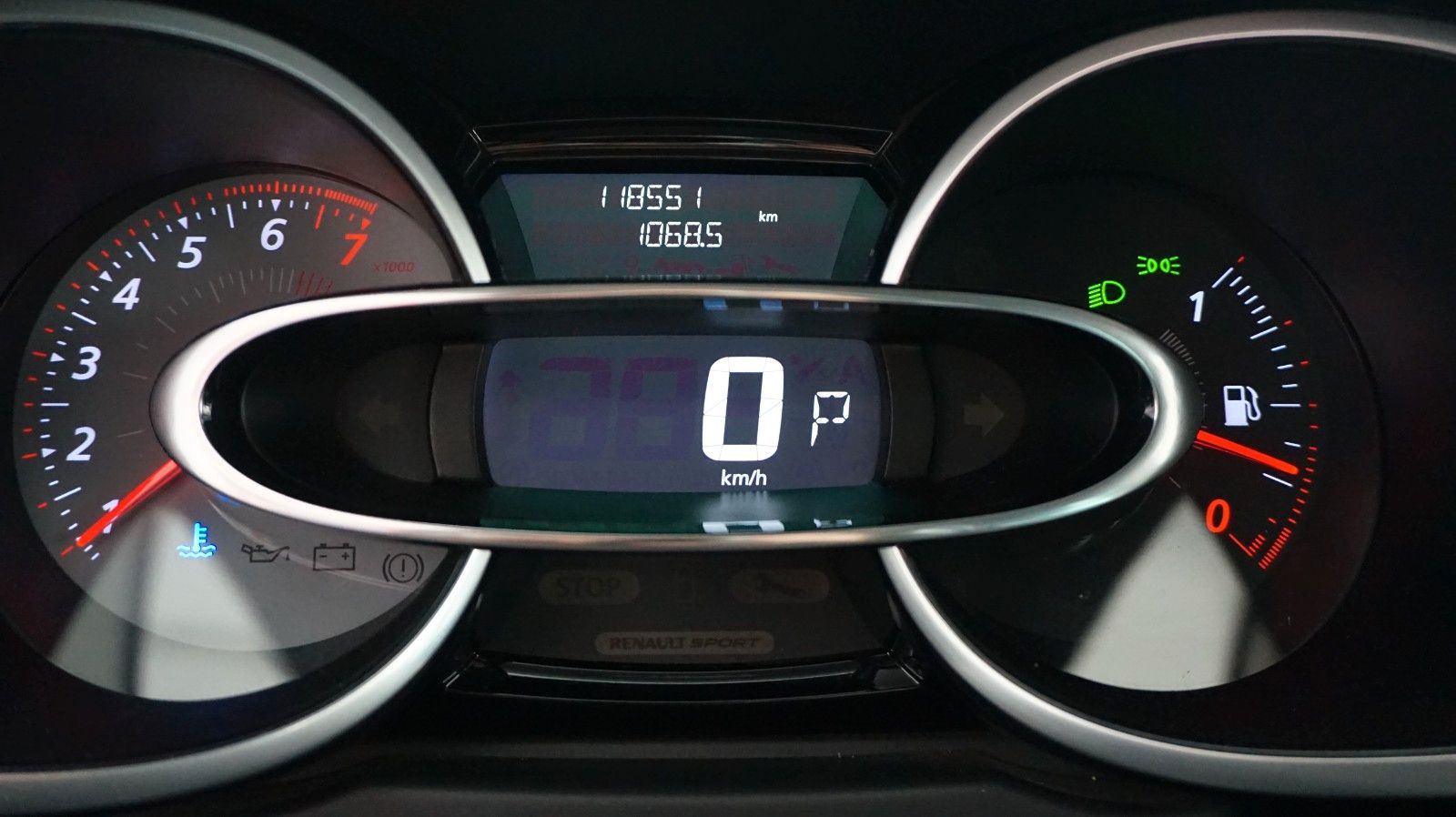 Fahrzeugabbildung Renault Clio IV Grandtour GT