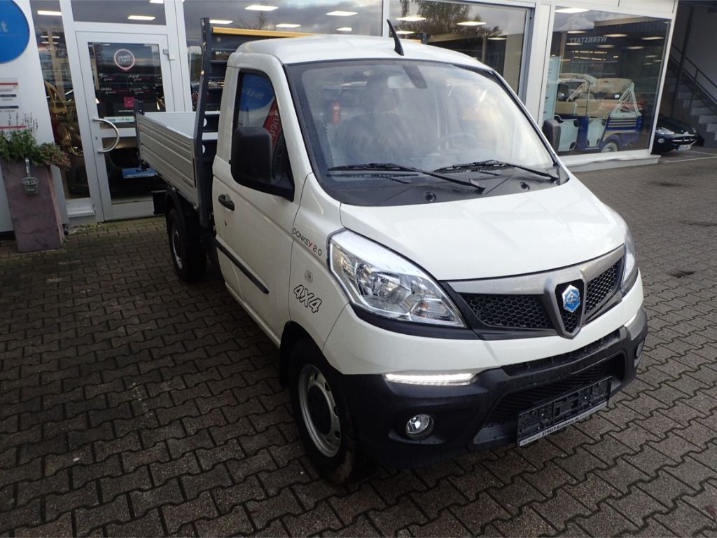 Fahrzeugabbildung Piaggio Porter NP6 Allrad 3-Seitenkipper LPG Singlewheel