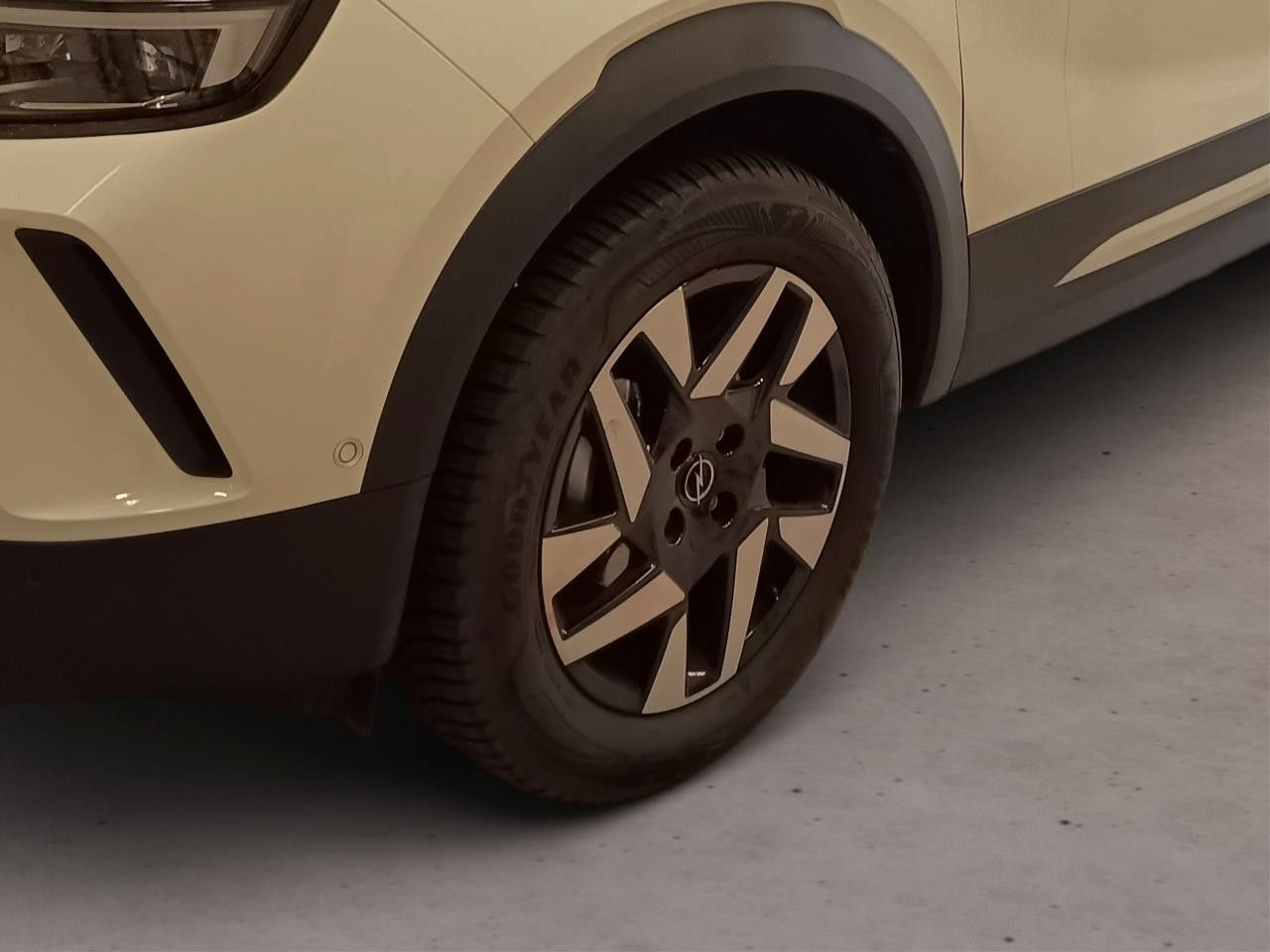 Fahrzeugabbildung Opel Mokka GS Line Automatik/NAVI/Allwetter!