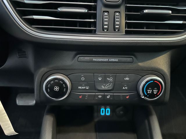 Fahrzeugabbildung Ford Focus Turnier Cool & Connect*RFK*SHZ*SPURH.*1.HD