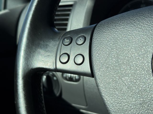 Volkswagen Golf V Lim. United*NAVI*APPLE*SHZ*KAMERA*PDC*