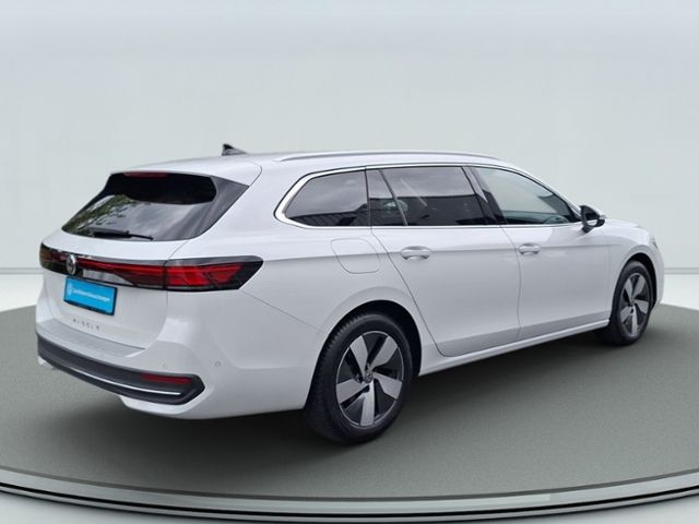 Volkswagen Passat Variant 2.0 TDI DSG Business AHK RFK TRAI foto 4