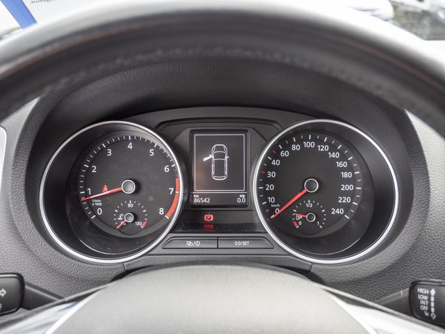 Polo 1.2 TSI Allstar BMT KLIMA PDC SHZ NAVI LED