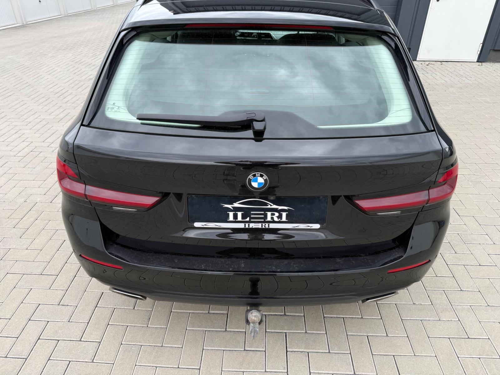 BMW 530 i Touring xDrive*AHK*PANORAMA*AMBIENTE*KAMER