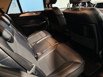 Mercedes ML 250 - 11
