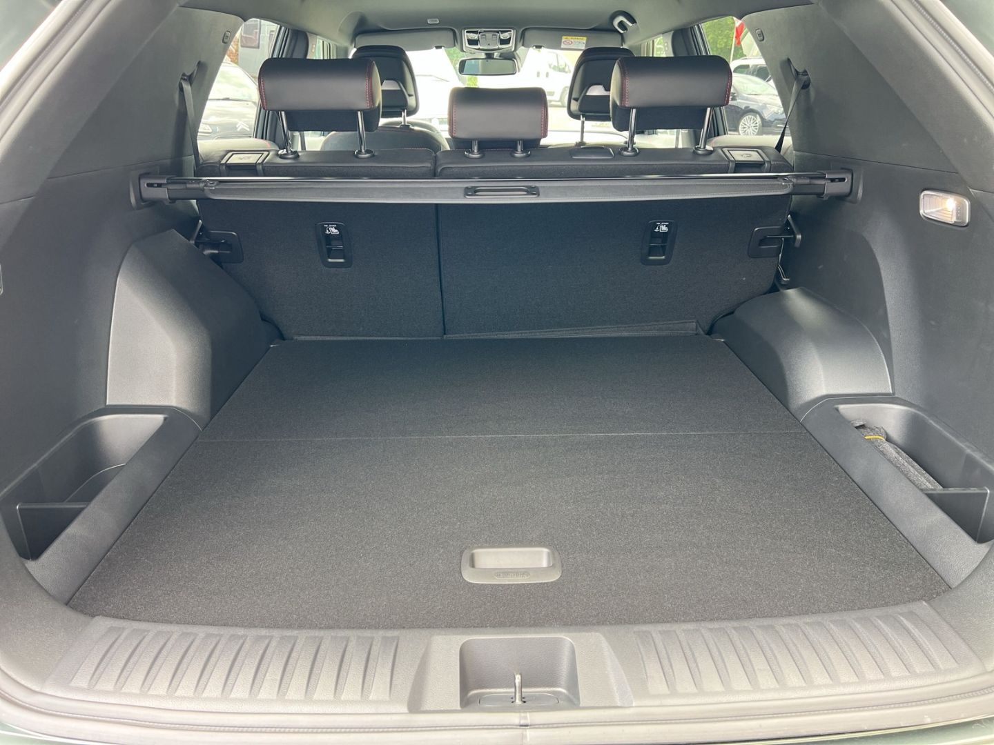 Fahrzeugabbildung KGM Actyon BLISS AWD AT Navi ACC CarPlay SHZ LED