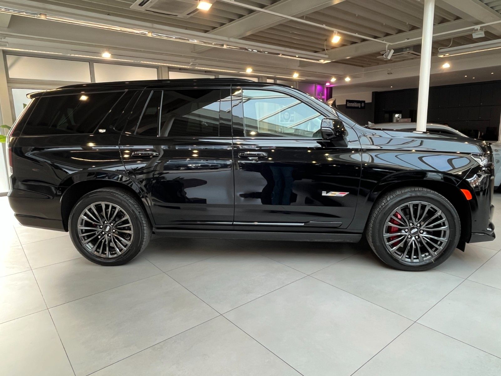 Fahrzeugabbildung Cadillac Escalade V-Series 6.2 V8 Kompressor
