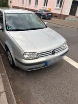 Volkswagen VW Golf Schnäppchen von Innen wie von Auße... - : Schnäppchen