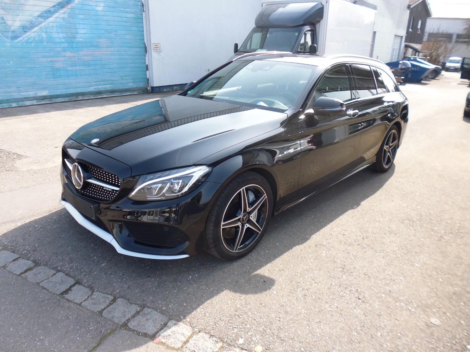 Mercedes-Benz C 450 AMG