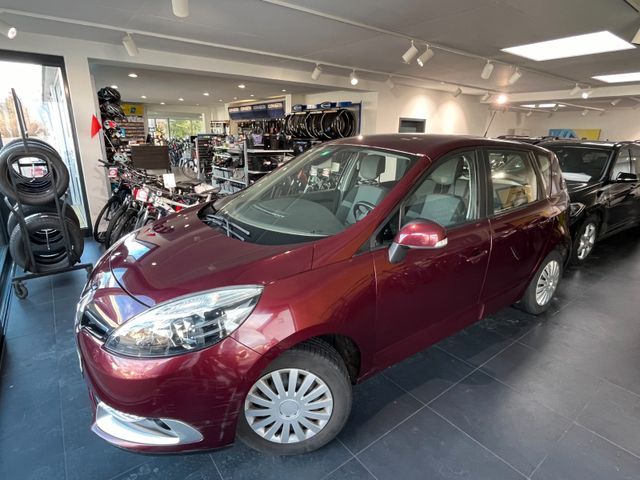 Renault Scenic dci 110 Paris