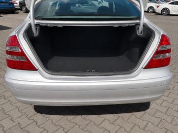 Mercedes E 200 - 6